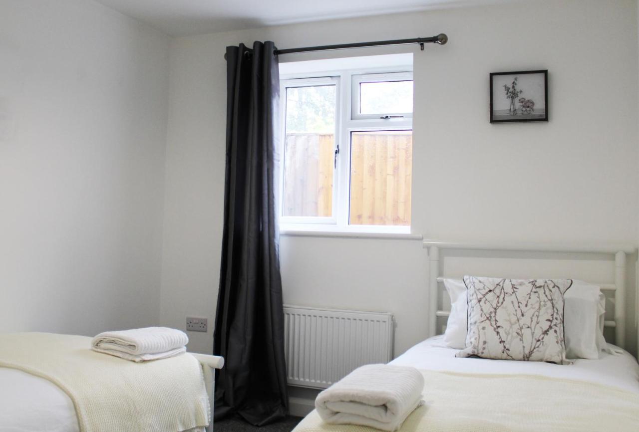 Didcot - Private Flat With Garden & Parking 08 아파트 외부 사진